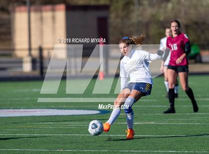 Thumbnail 2 in Hanover vs. Bow (NHIAA D2 Final) photogallery.