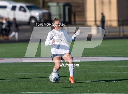 Thumbnail 3 in Hanover vs. Bow (NHIAA D2 Final) photogallery.