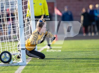 Thumbnail 1 in Hanover vs. Bow (NHIAA D2 Final) photogallery.