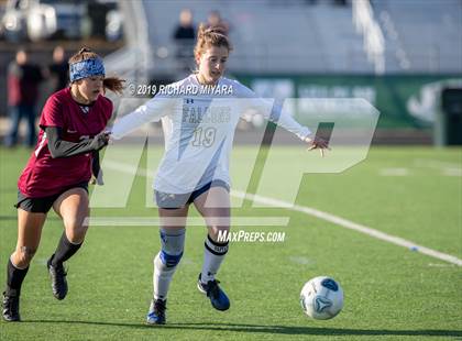 Thumbnail 1 in Hanover vs. Bow (NHIAA D2 Final) photogallery.
