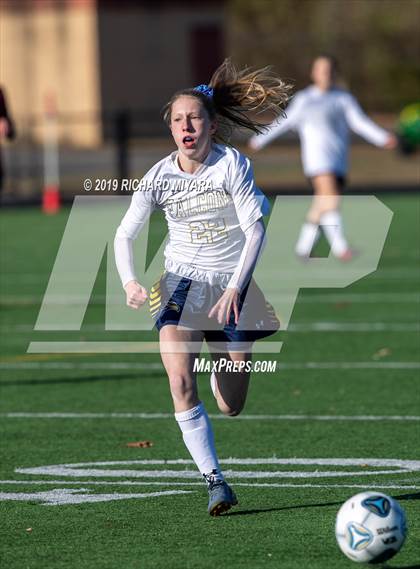 Thumbnail 3 in Hanover vs. Bow (NHIAA D2 Final) photogallery.