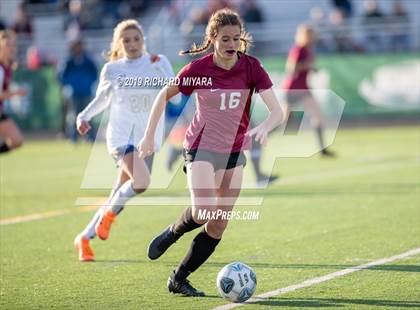 Thumbnail 3 in Hanover vs. Bow (NHIAA D2 Final) photogallery.