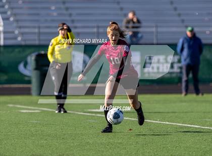 Thumbnail 1 in Hanover vs. Bow (NHIAA D2 Final) photogallery.