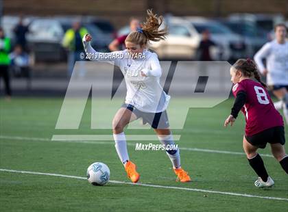 Thumbnail 1 in Hanover vs. Bow (NHIAA D2 Final) photogallery.