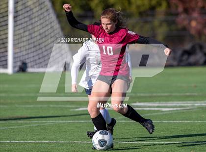 Thumbnail 3 in Hanover vs. Bow (NHIAA D2 Final) photogallery.