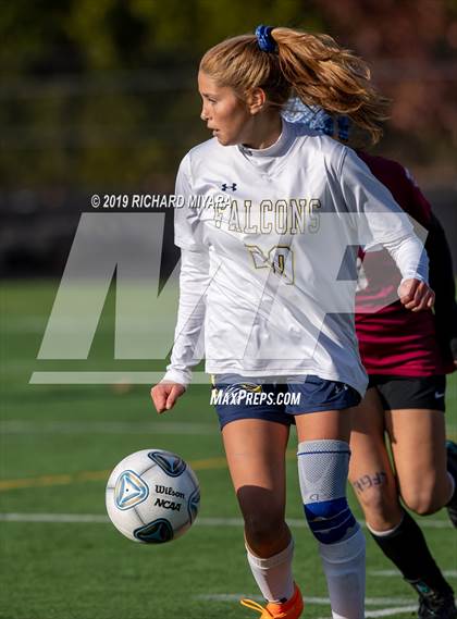 Thumbnail 1 in Hanover vs. Bow (NHIAA D2 Final) photogallery.