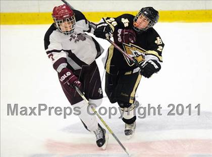 Thumbnail 3 in Barlow vs. Brookfield/Bethel/Danbury (SWC Semifinal) photogallery.