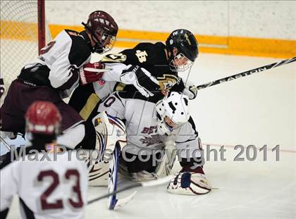 Thumbnail 1 in Barlow vs. Brookfield/Bethel/Danbury (SWC Semifinal) photogallery.