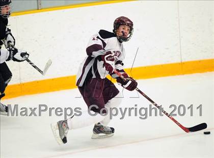 Thumbnail 2 in Barlow vs. Brookfield/Bethel/Danbury (SWC Semifinal) photogallery.