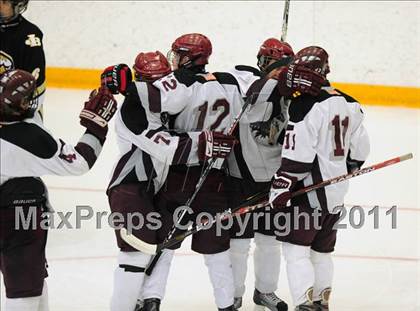 Thumbnail 1 in Barlow vs. Brookfield/Bethel/Danbury (SWC Semifinal) photogallery.