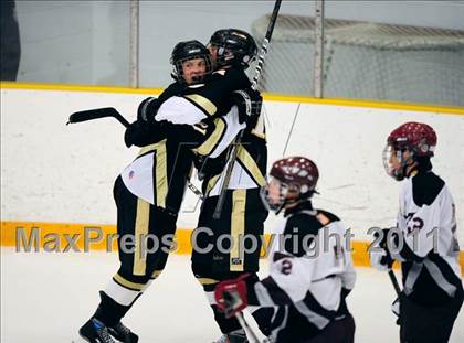 Thumbnail 3 in Barlow vs. Brookfield/Bethel/Danbury (SWC Semifinal) photogallery.