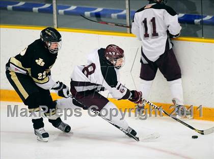 Thumbnail 3 in Barlow vs. Brookfield/Bethel/Danbury (SWC Semifinal) photogallery.