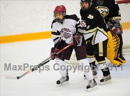 Thumbnail 3 in Barlow vs. Brookfield/Bethel/Danbury (SWC Semifinal) photogallery.