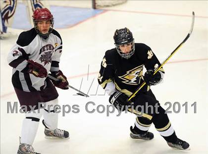 Thumbnail 3 in Barlow vs. Brookfield/Bethel/Danbury (SWC Semifinal) photogallery.