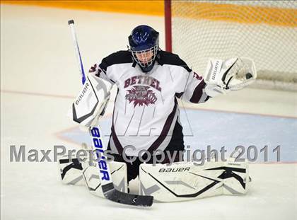 Thumbnail 1 in Barlow vs. Brookfield/Bethel/Danbury (SWC Semifinal) photogallery.