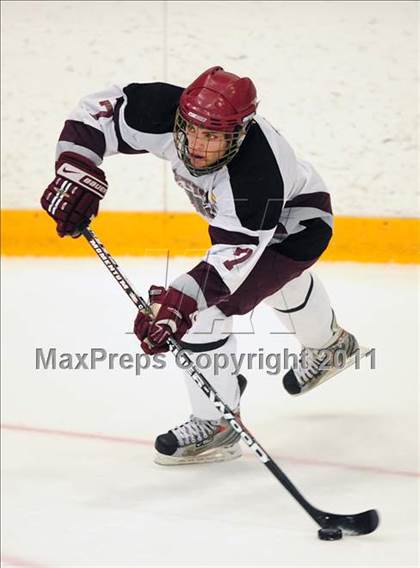 Thumbnail 3 in Barlow vs. Brookfield/Bethel/Danbury (SWC Semifinal) photogallery.