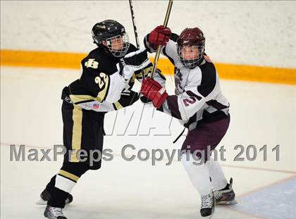 Thumbnail 2 in Barlow vs. Brookfield/Bethel/Danbury (SWC Semifinal) photogallery.