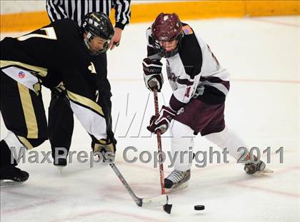 Thumbnail 3 in Barlow vs. Brookfield/Bethel/Danbury (SWC Semifinal) photogallery.