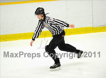 Thumbnail 3 in Barlow vs. Brookfield/Bethel/Danbury (SWC Semifinal) photogallery.