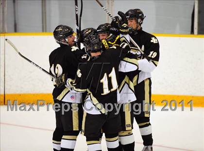 Thumbnail 2 in Barlow vs. Brookfield/Bethel/Danbury (SWC Semifinal) photogallery.