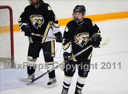Thumbnail 2 in Barlow vs. Brookfield/Bethel/Danbury (SWC Semifinal) photogallery.