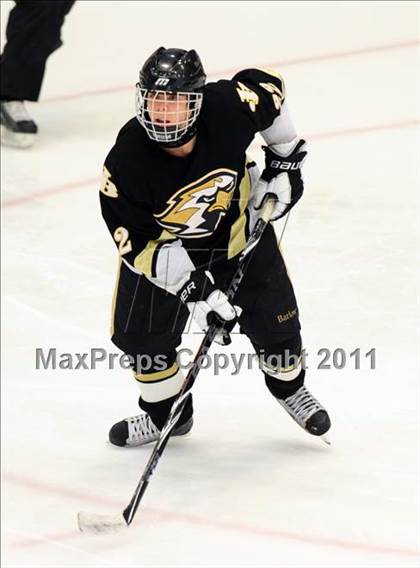 Thumbnail 3 in Barlow vs. Brookfield/Bethel/Danbury (SWC Semifinal) photogallery.
