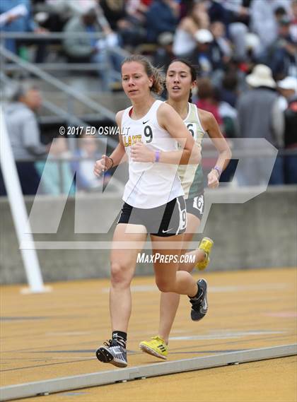 Thumbnail 2 in CIF NCS Masters Track and Field (1600 Meters) photogallery.