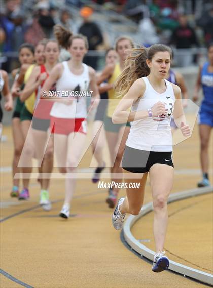 Thumbnail 1 in CIF NCS Masters Track and Field (1600 Meters) photogallery.