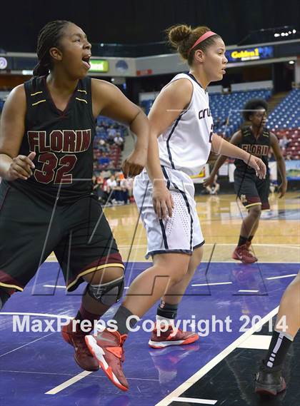 Thumbnail 2 in Florin vs. Modesto Christian (CIF SJS D3 Final) photogallery.