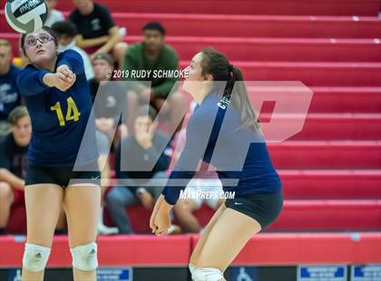 Thumbnail 1 in Mater Dei Catholic vs. Tri-City Christian (CIF SDS D3 Finals) photogallery.