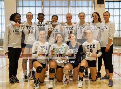 Thumbnail 3 in Mater Dei Catholic vs. Tri-City Christian (CIF SDS D3 Finals) photogallery.