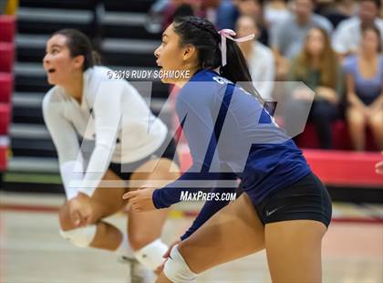 Thumbnail 3 in Mater Dei Catholic vs. Tri-City Christian (CIF SDS D3 Finals) photogallery.