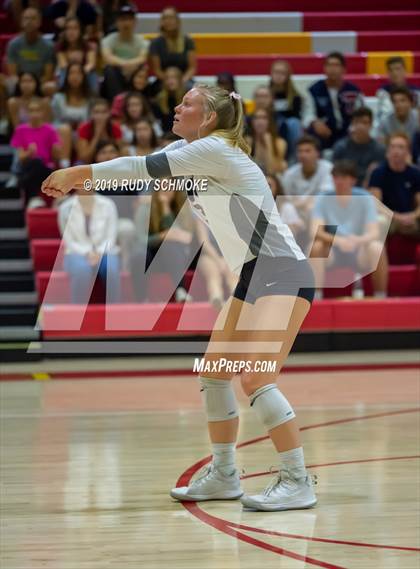 Thumbnail 1 in Mater Dei Catholic vs. Tri-City Christian (CIF SDS D3 Finals) photogallery.