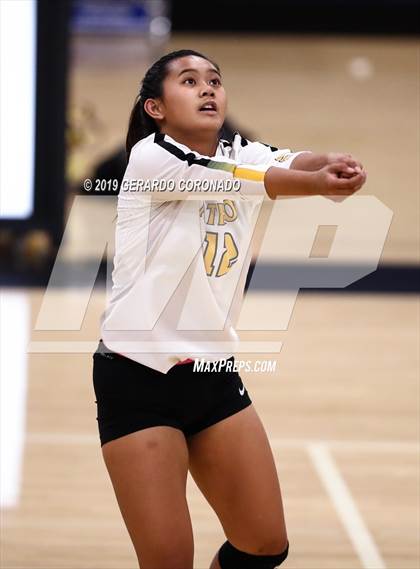 Thumbnail 3 in Beyer @ Lathrop photogallery.