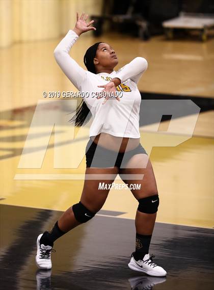 Thumbnail 1 in Beyer @ Lathrop photogallery.