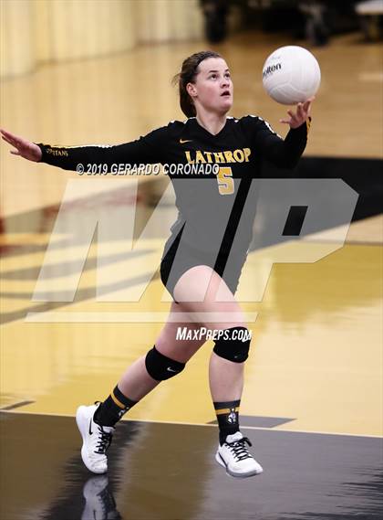 Thumbnail 2 in Beyer @ Lathrop photogallery.