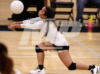 Thumbnail 2 in Beyer @ Lathrop photogallery.