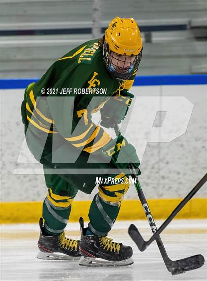 Thumbnail 2 in Lumen Christi Catholic @ Catholic Central (MHSAA D3 Regional 2nd Round Playoff) photogallery.