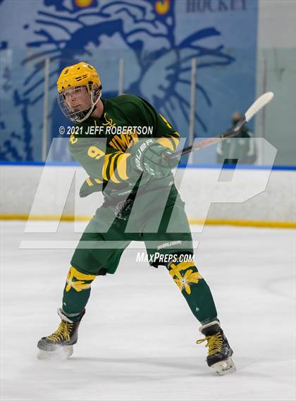 Thumbnail 1 in Lumen Christi Catholic @ Catholic Central (MHSAA D3 Regional 2nd Round Playoff) photogallery.