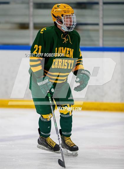 Thumbnail 3 in Lumen Christi Catholic @ Catholic Central (MHSAA D3 Regional 2nd Round Playoff) photogallery.