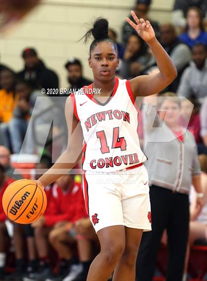 Thumbnail 3 in Newton-Conover vs. Shelby (NCHSAA 2A 3rd Round Playoff) photogallery.