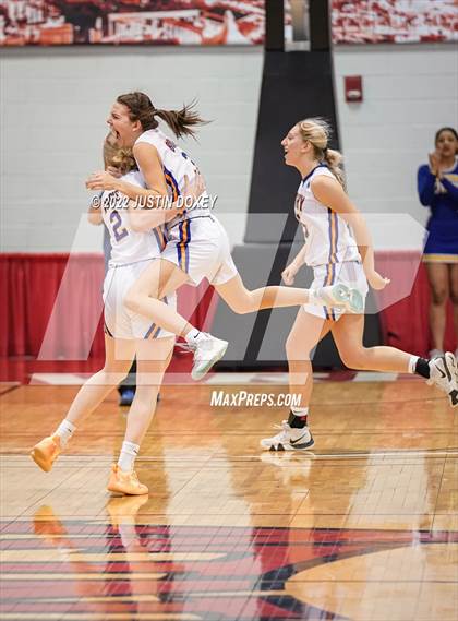 Thumbnail 3 in Spring Creek vs. Lowry (NIAA Class 3A State Girls Final) photogallery.