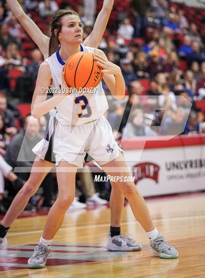 Thumbnail 2 in Spring Creek vs. Lowry (NIAA Class 3A State Girls Final) photogallery.