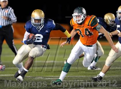 Thumbnail 2 in Poly vs. JW North photogallery.