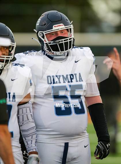 Thumbnail 3 in Olympia @ Bellarmine Prep photogallery.