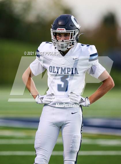 Thumbnail 2 in Olympia @ Bellarmine Prep photogallery.