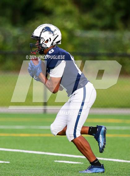 Thumbnail 3 in Olympia @ Bellarmine Prep photogallery.