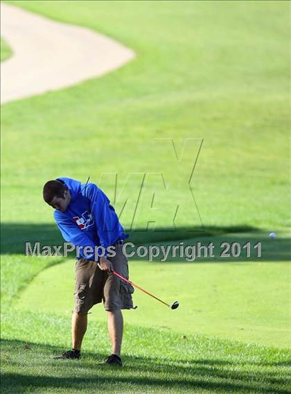 Thumbnail 3 in Legacy Golf Invitational photogallery.