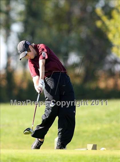 Thumbnail 3 in Legacy Golf Invitational photogallery.