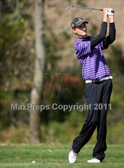 Thumbnail 3 in Legacy Golf Invitational photogallery.